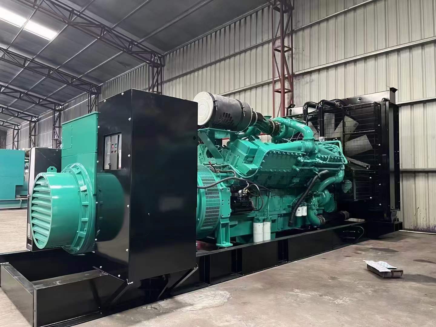 泰宁如何降低 800kW 柴油发电机输出电流的波动？