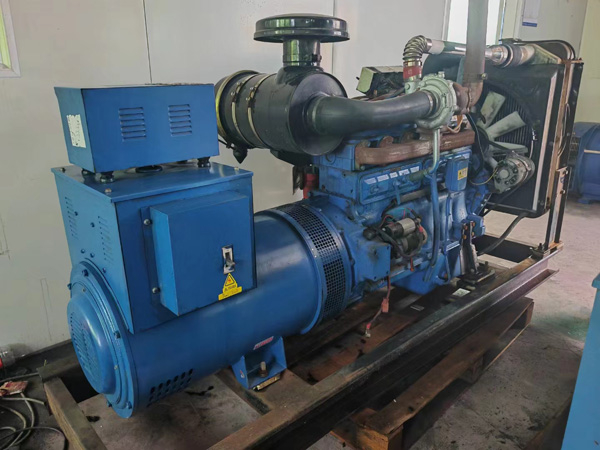 泰宁100kW柴油发电机组使用多级机油有哪些优缺点？